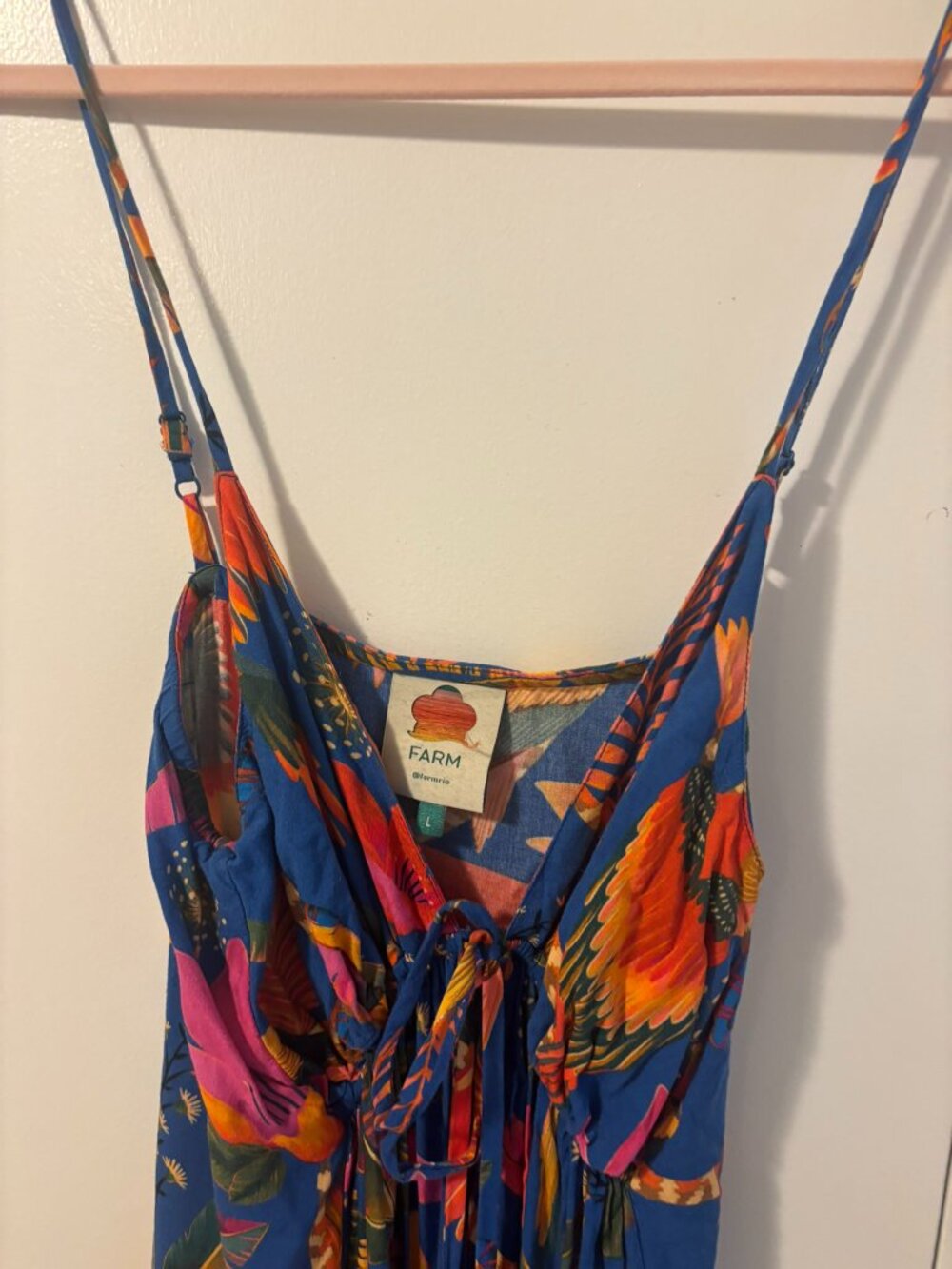 ## ✨ Farm Rio Vibrant Tropical Print Cover-Up ✨ - Picture 5 of 6